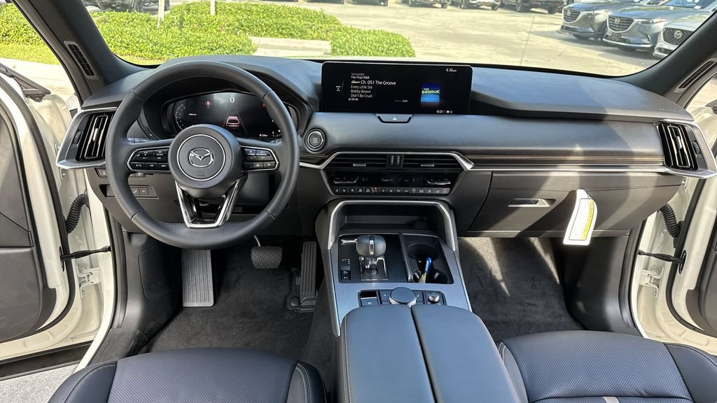New 2025 MAZDA CX-90 3.3 Turbo w/ Premium Plus Pkg AWD/4WD image 36