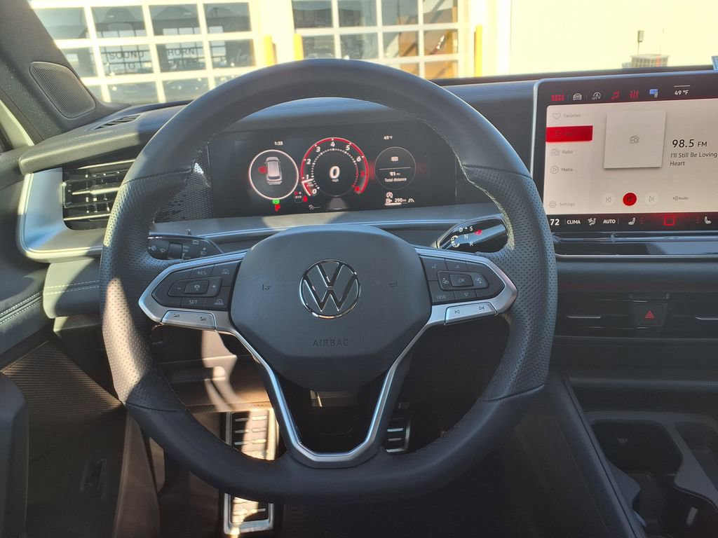 Used 2026 Volkswagen Tiguan SE R-Line image 20