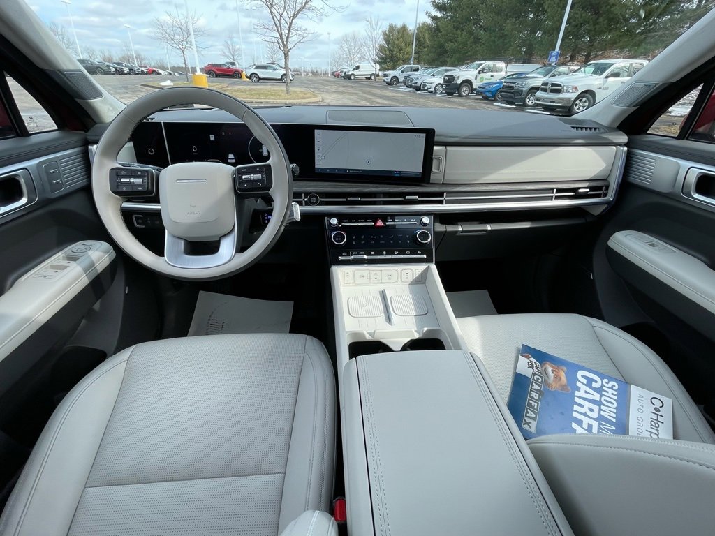 Used 2024 Hyundai Santa Fe Calligraphy image 30