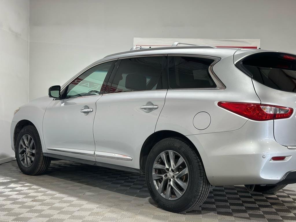 Used 2013 INFINITI JX35 AWD w/ Premium Pkg image 7