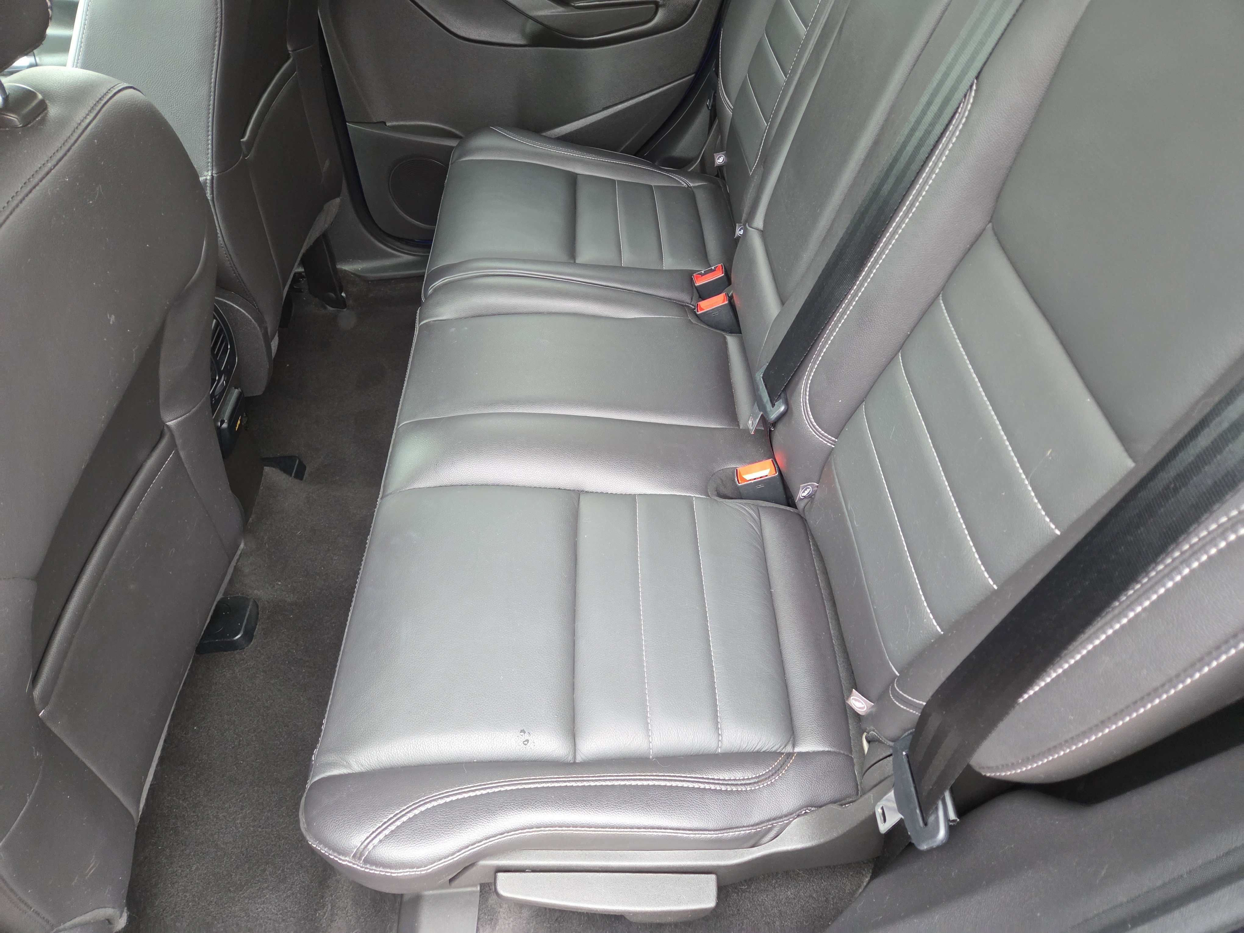 Used 2016 Ford Escape Titanium image 19