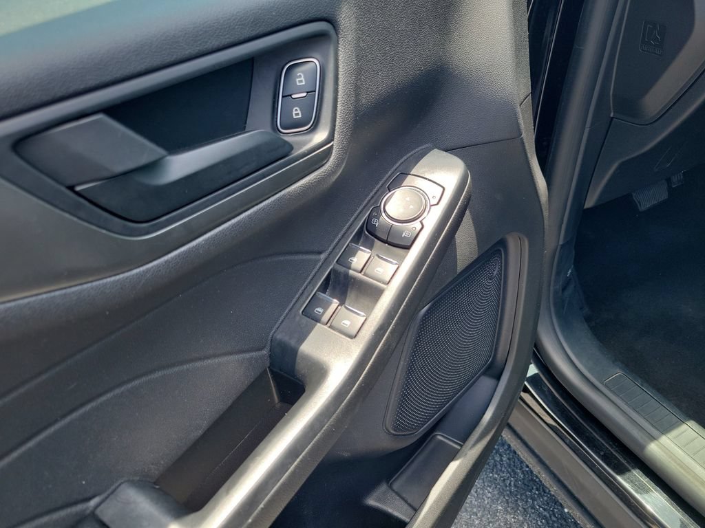 Used 2024 Ford Escape Active AWD/4WD image 19