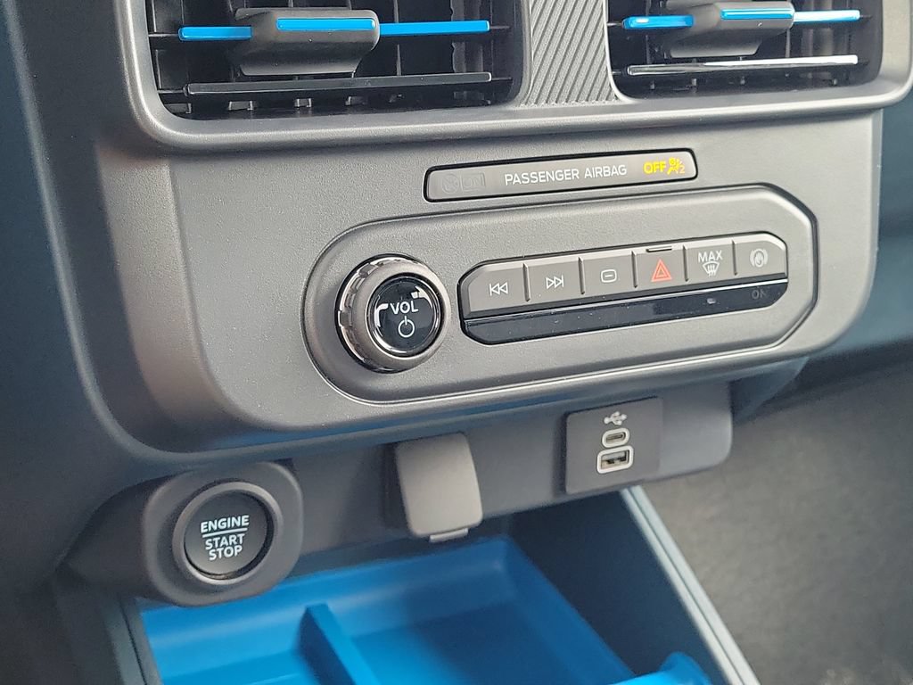 New 2026 Ford Maverick XLT FWD image 28