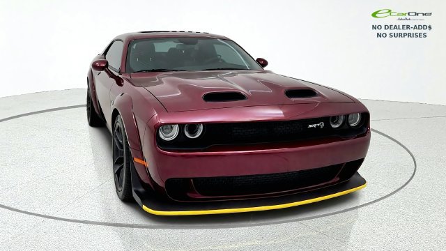 Used 2023 Dodge Challenger SRT Hellcat w/ Plus Package RWD image 2