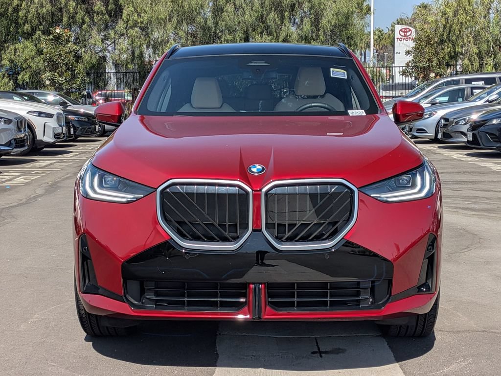 Used 2025 BMW X3 xDrive30i AWD/4WD image 4