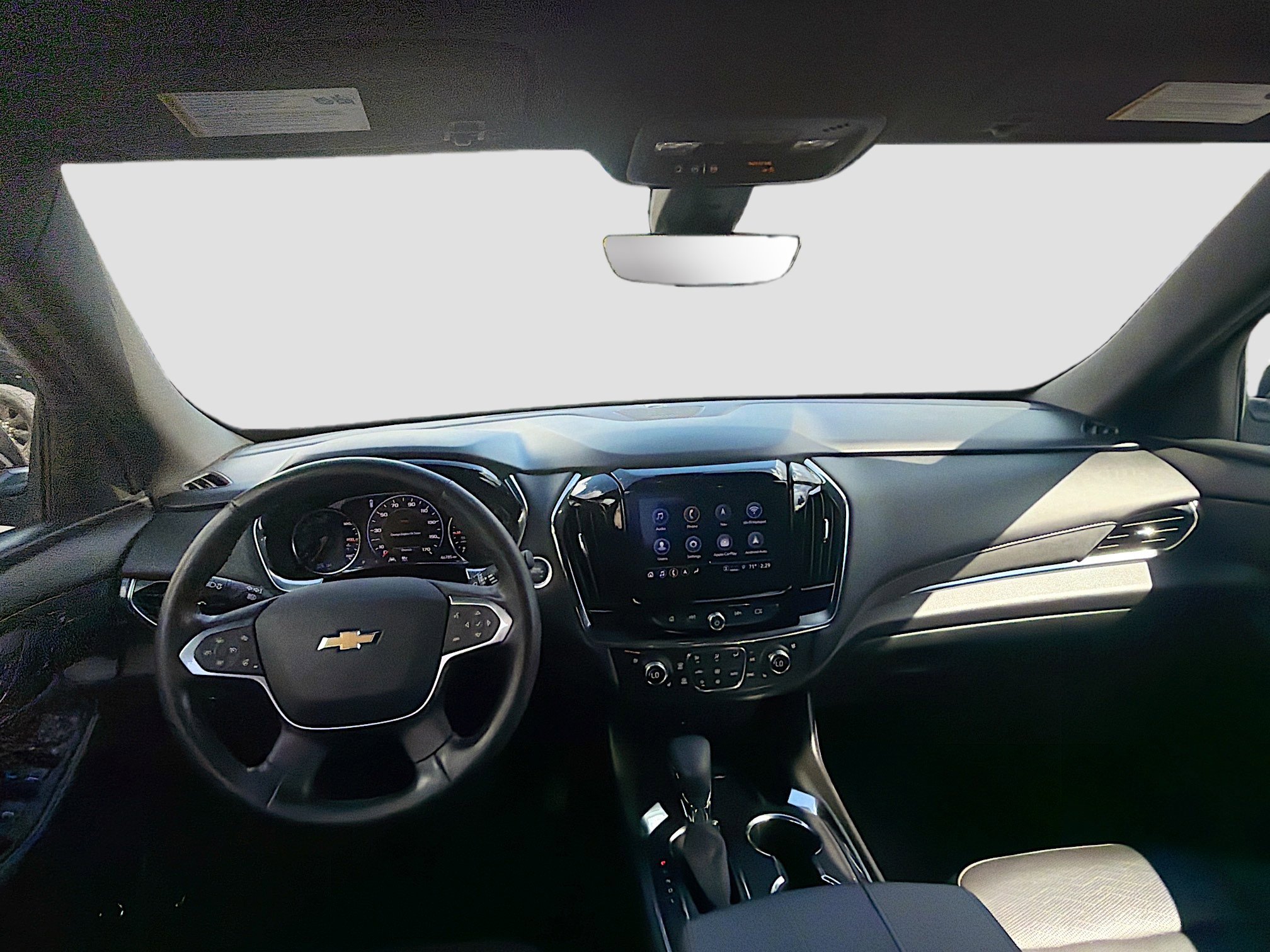 Used 2023 Chevrolet Traverse High Country image 18