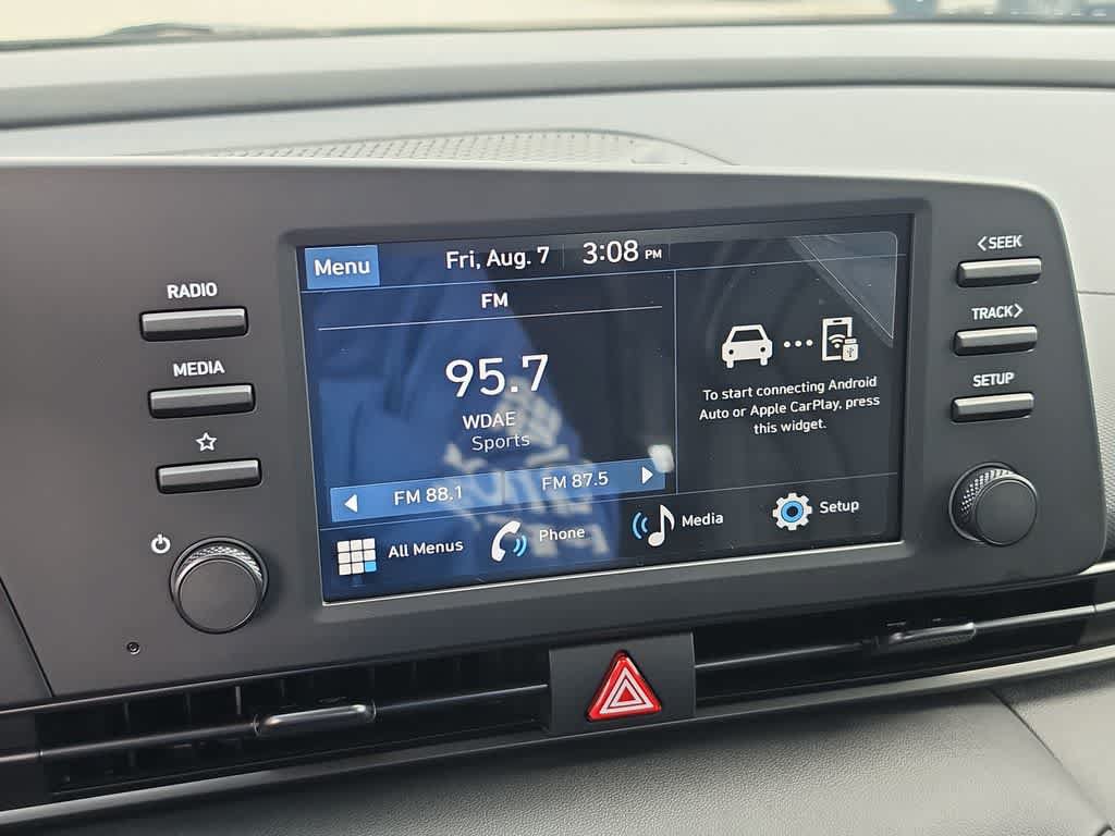 New 2026 Hyundai Elantra SEL Sport FWD image 30