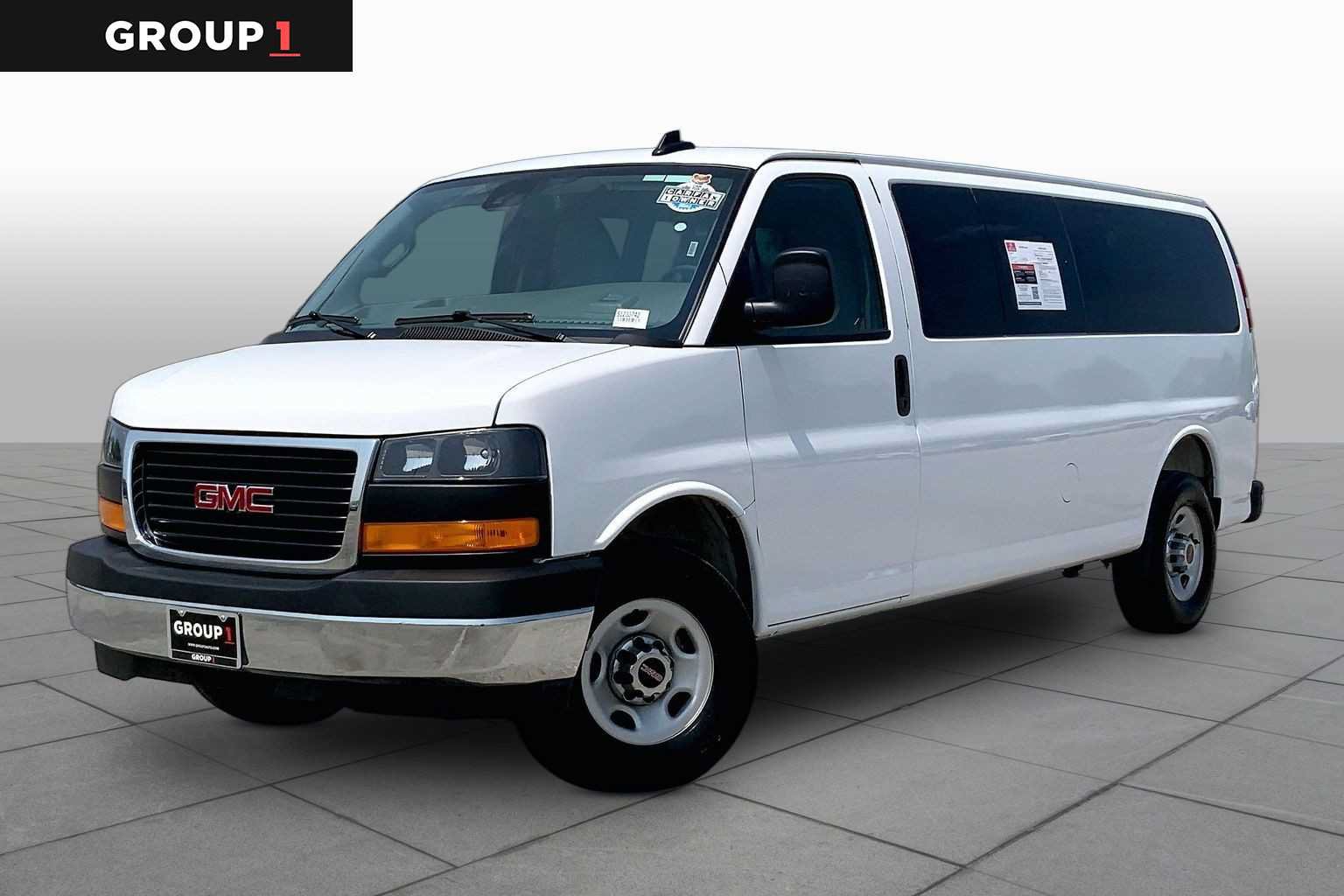 Used 2025 GMC Savana 3500 LT w/ LT Preferred Equipment Group RWD video 1