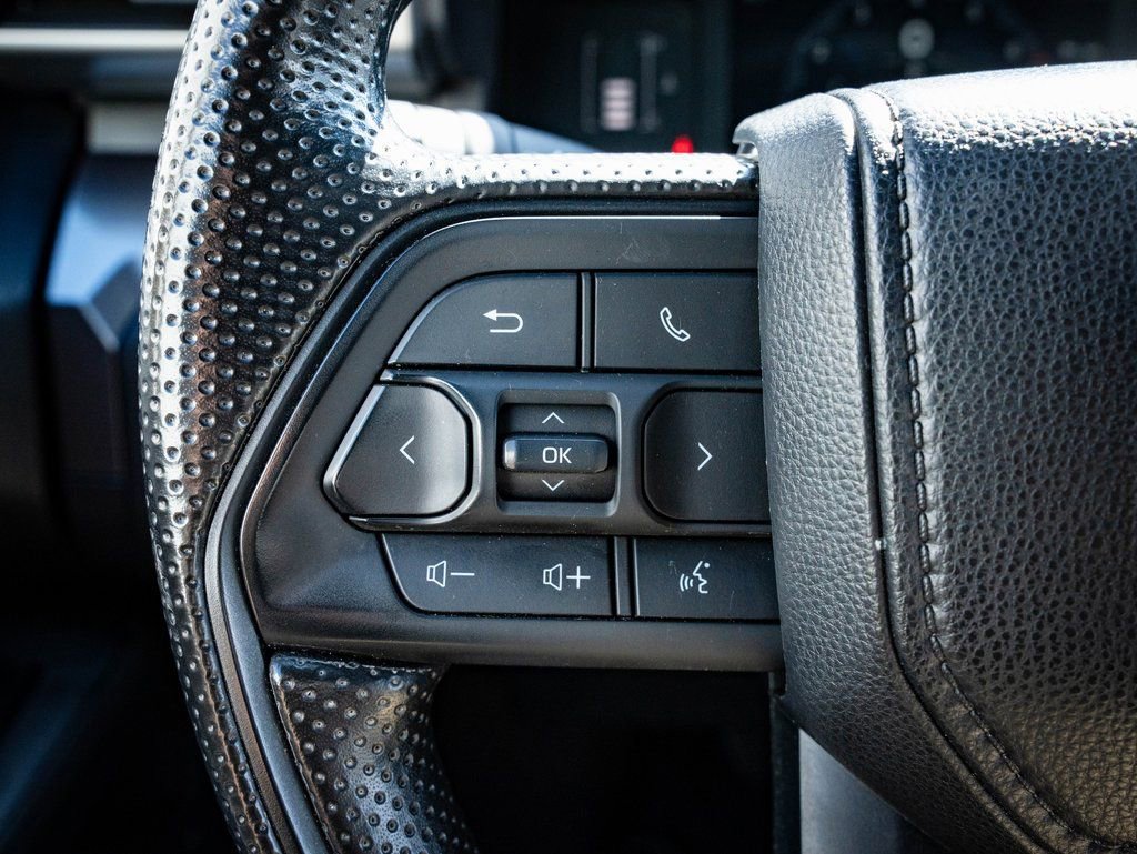 Used 2025 Toyota Tacoma SR5 image 25