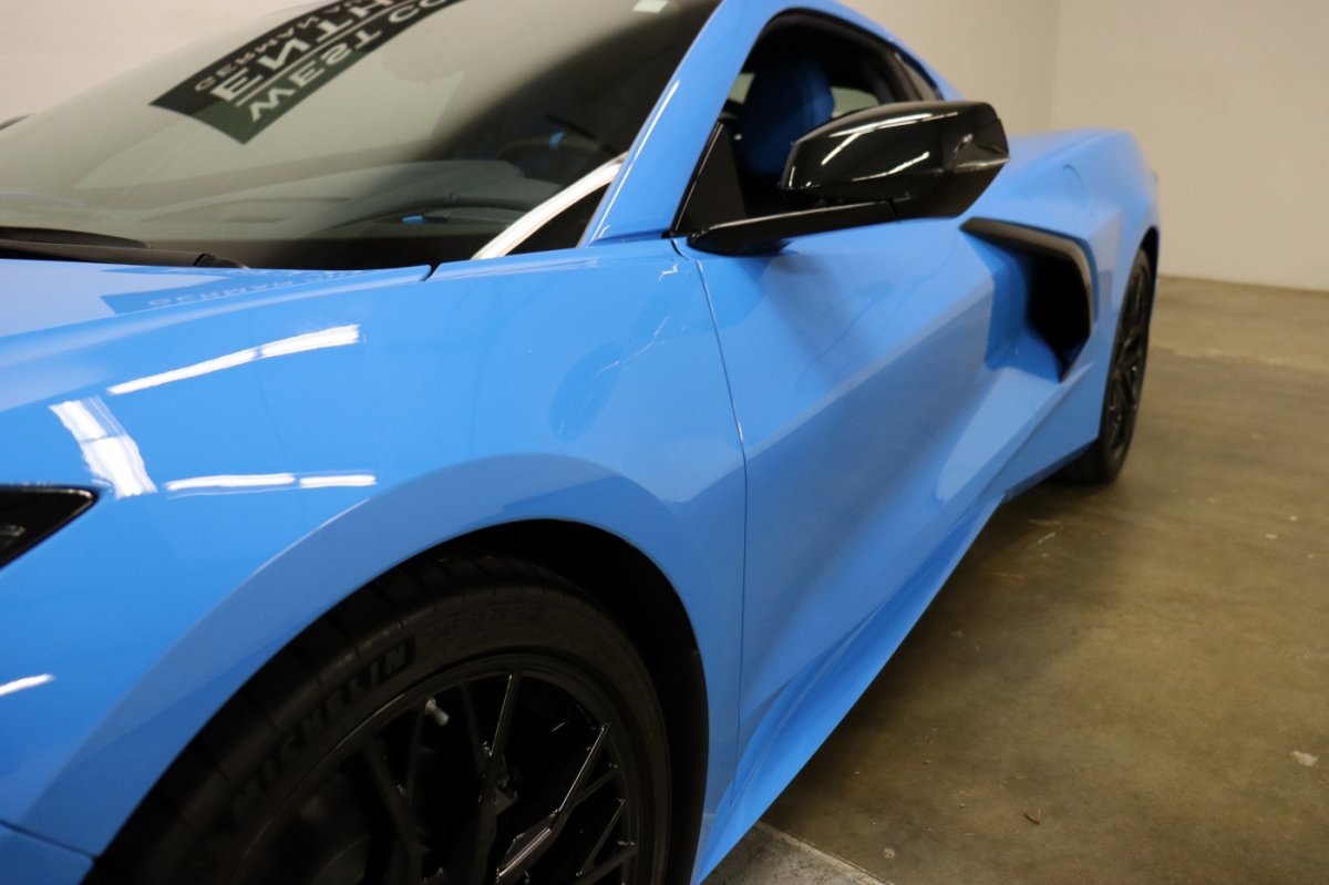 Used 2023 Chevrolet Corvette Stingray Premium Cpe w/ 3LT RWD image 36