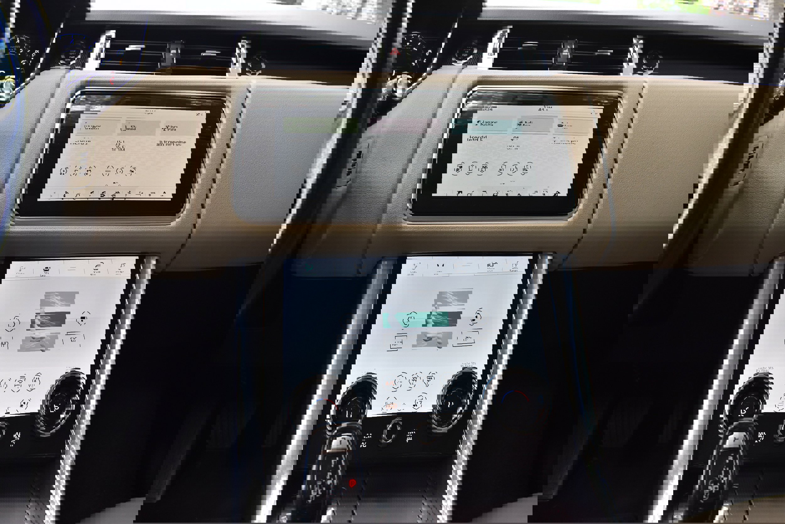 Used 2019 Land Rover Range Rover Sport HSE image 36