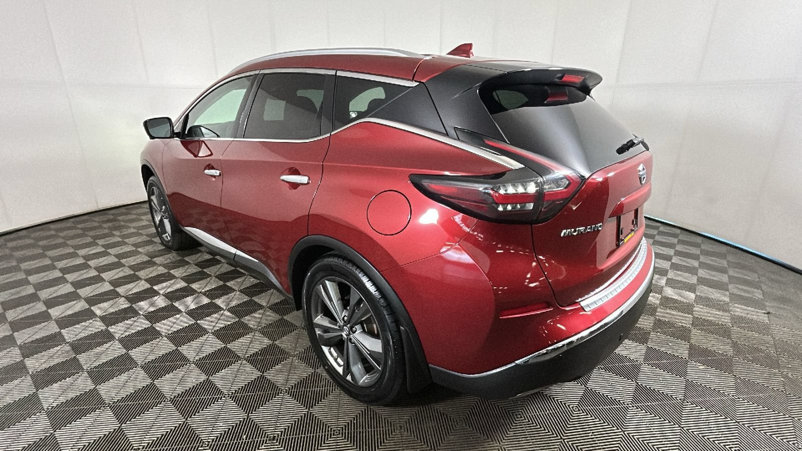 Used 2019 Nissan Murano Platinum w/ Cargo Package FWD image 5