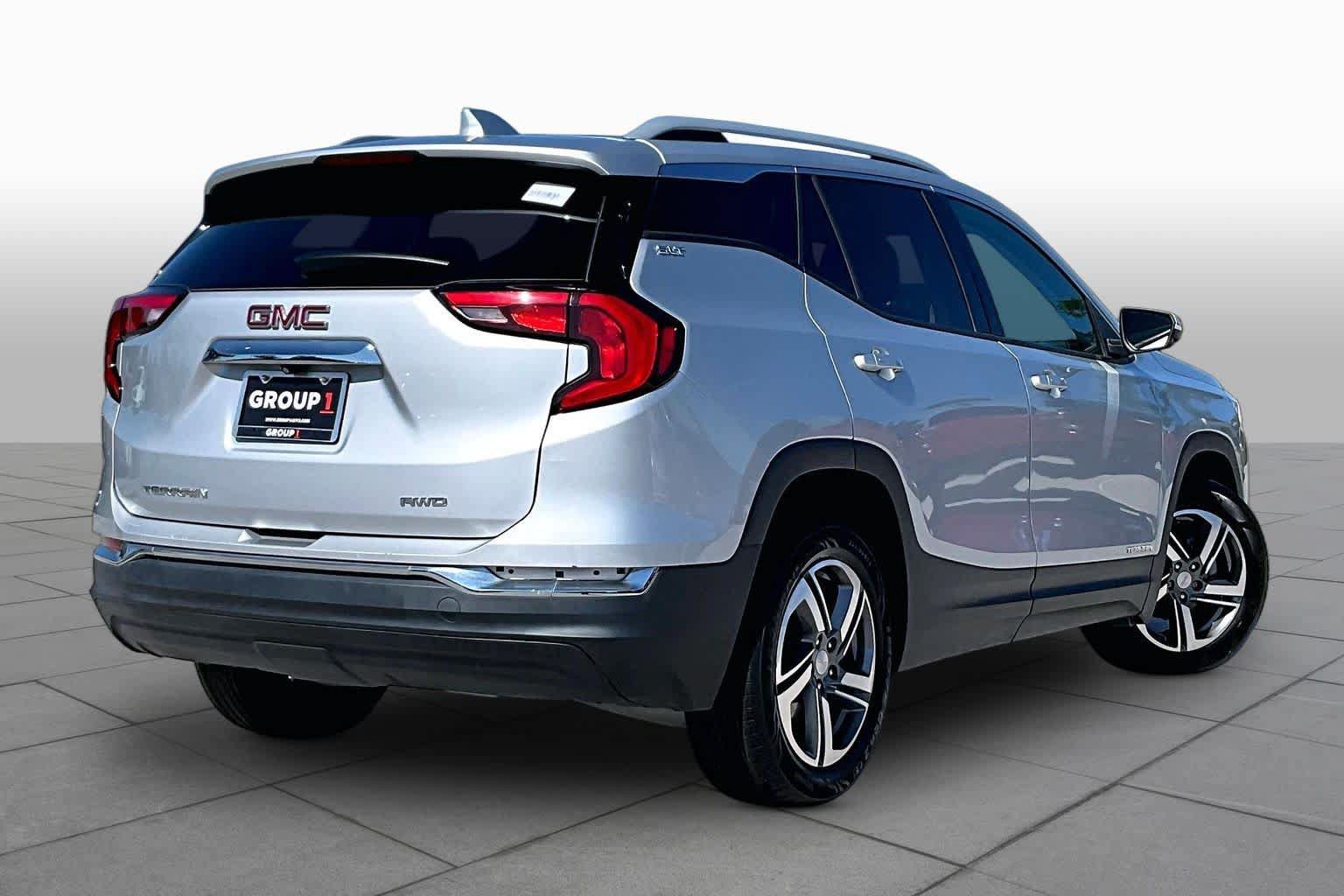 Used 2020 GMC Terrain SLT w/ Preferred Package AWD/4WD image 13