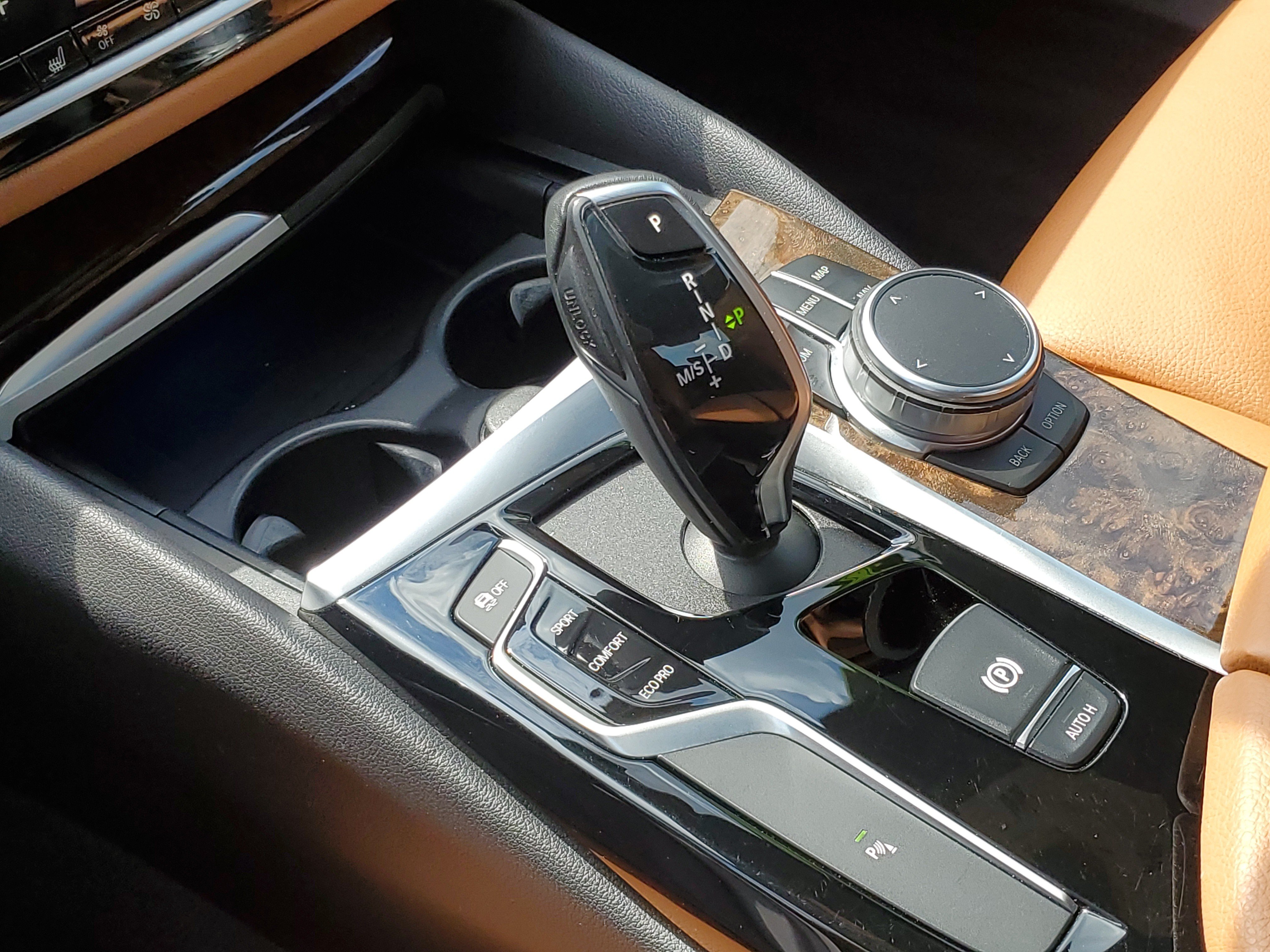 Used 2020 BMW 540i xDrive w/ Premium Package AWD/4WD image 22