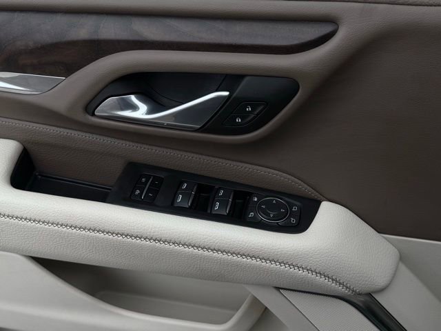 Used 2024 GMC Yukon XL Denali w/ Denali Reserve Package image 16