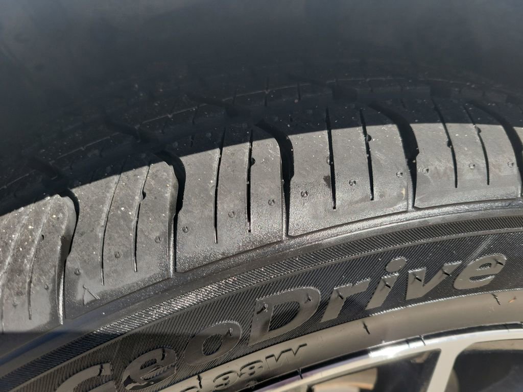 Certified 2024 Toyota Camry SE image 29