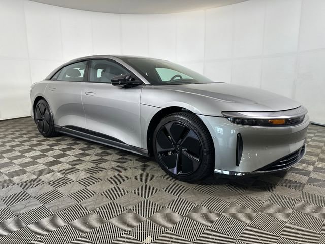 Used 2024 Lucid Air Pure image 2