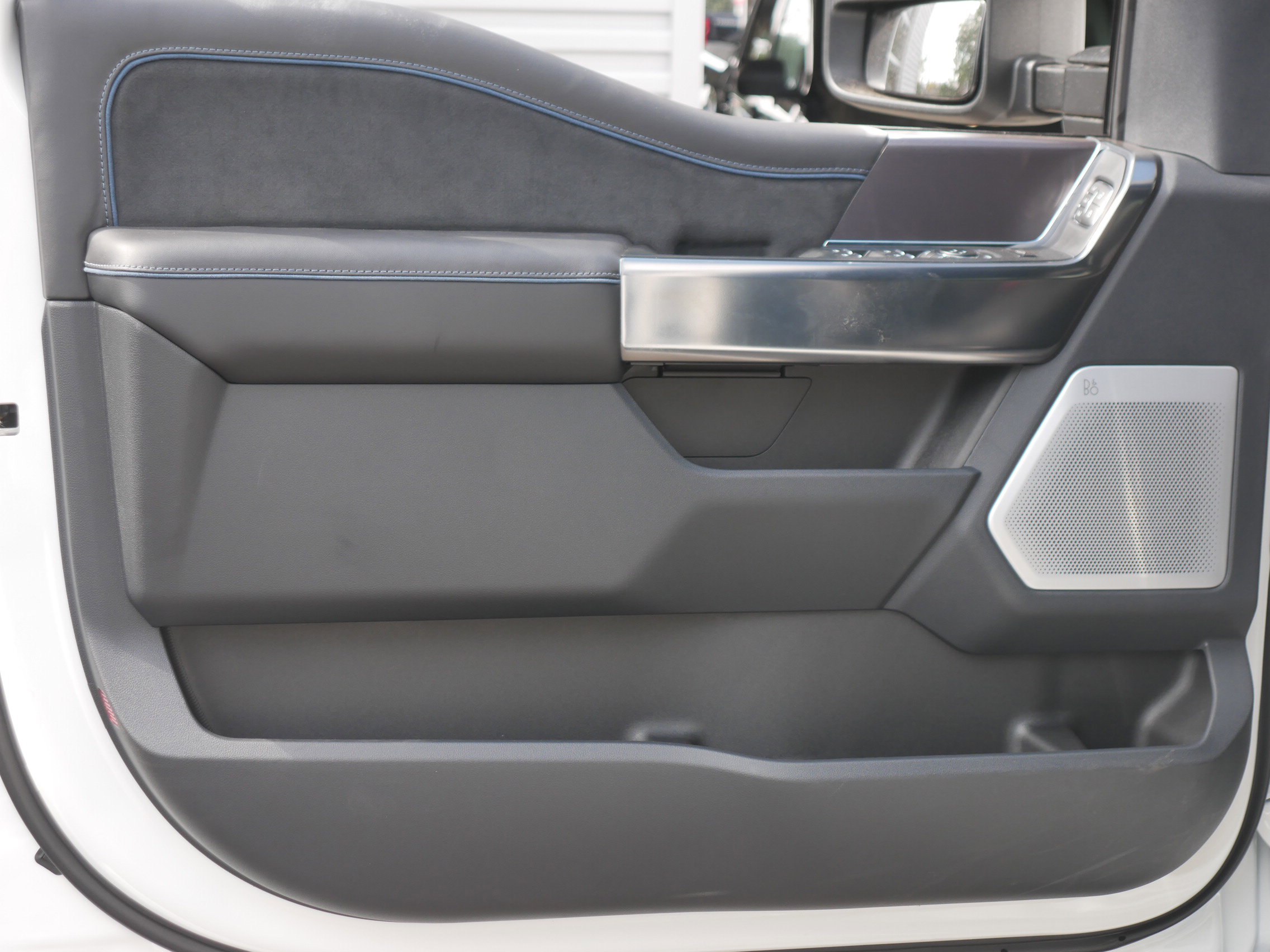 New 2026 Ford F250 Platinum image 39
