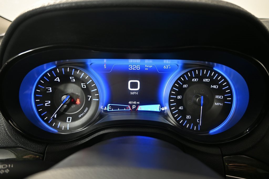 Used 2023 Chrysler 300 Touring L w/ Popular Equipment Group image 25