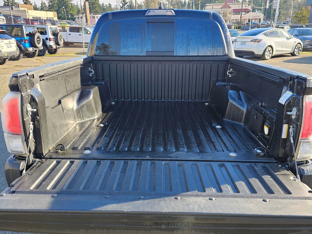 Used 2023 Toyota Tacoma TRD Off-Road image 13