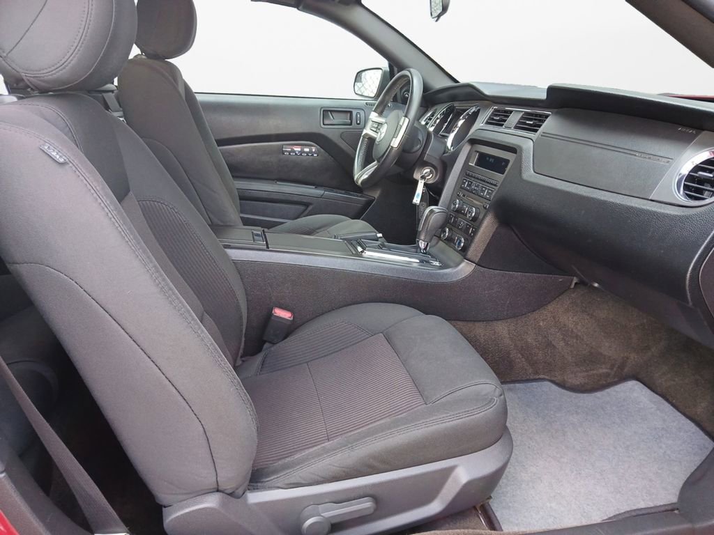 Used 2013 Ford Mustang GT w/ Brembo Brake Pkg RWD image 24