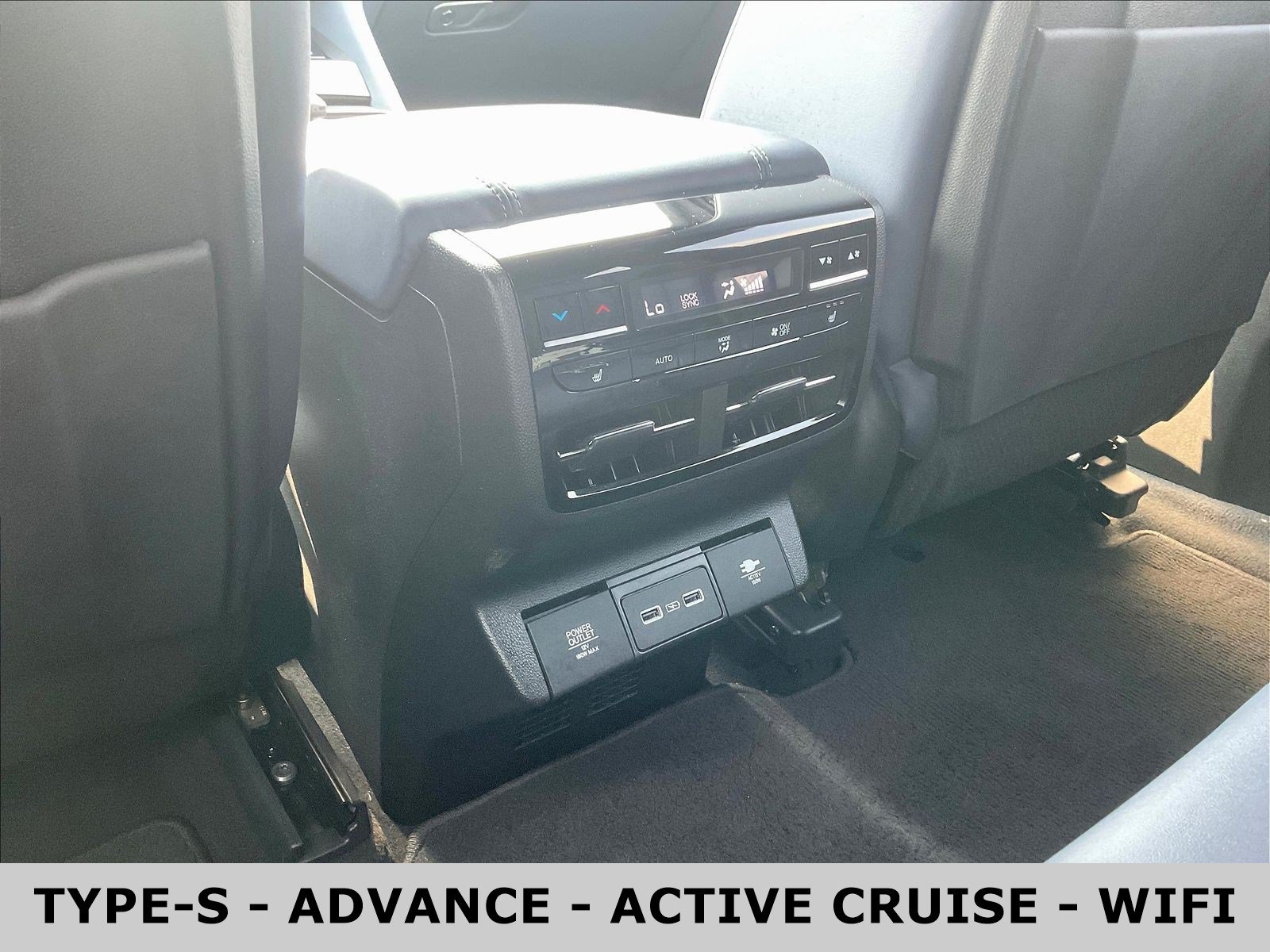Used 2024 Acura MDX Type S AWD/4WD image 10