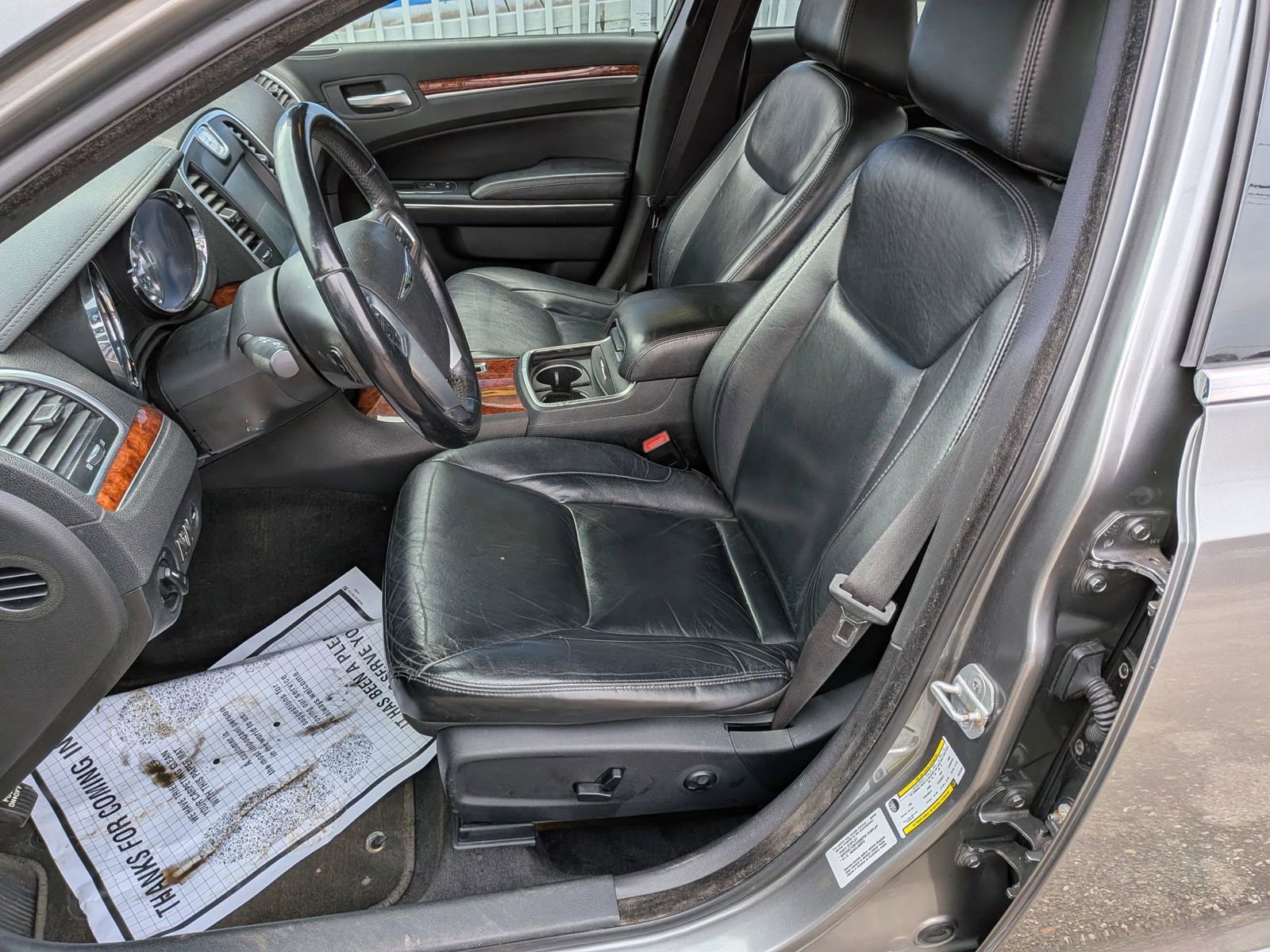 Used 2012 Chrysler 300 Limited RWD image 20