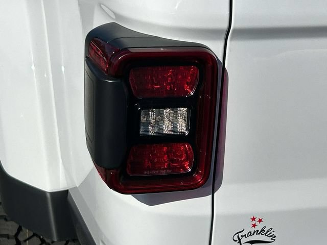 New 2026 Jeep Gladiator Mojave AWD/4WD image 10