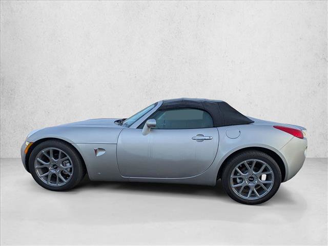 Used 2007 Pontiac Solstice Convertible w/ Preferred Package RWD image 8