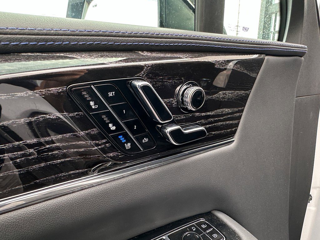 New 2025 Cadillac Escalade IQ Luxury 1 image 18