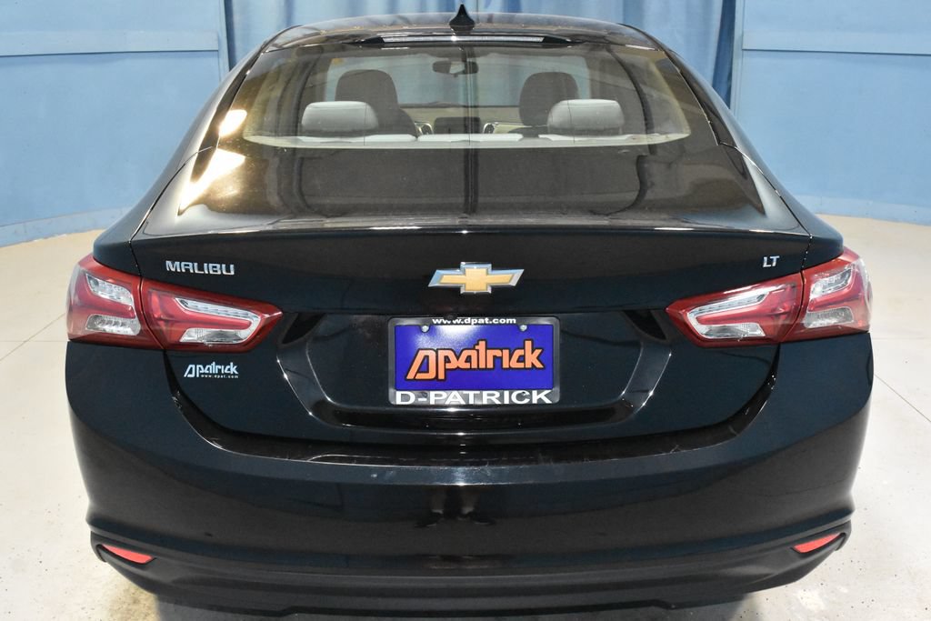 Used 2020 Chevrolet Malibu LT FWD image 24