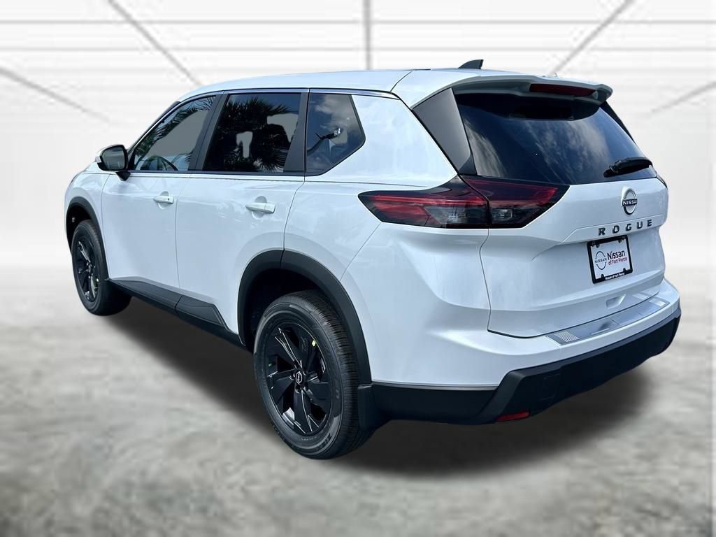 New 2026 Nissan Rogue SV FWD image 8
