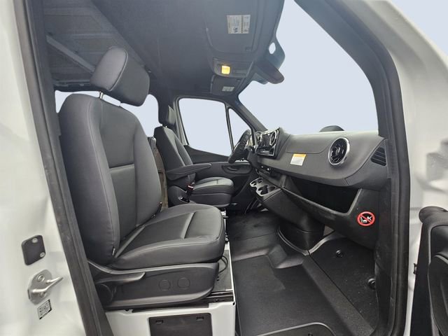 New 2026 Mercedes-Benz Sprinter 144 Cargo image 11