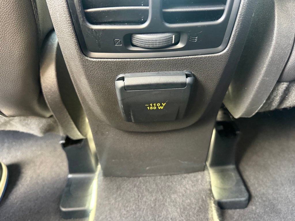 Used 2016 Ford Escape Titanium FWD image 36