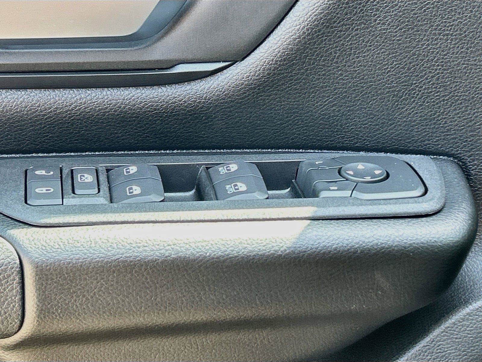 New 2026 RAM 1500 Express AWD/4WD image 21