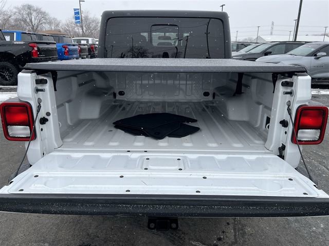 Used 2022 Jeep Gladiator Sport image 23