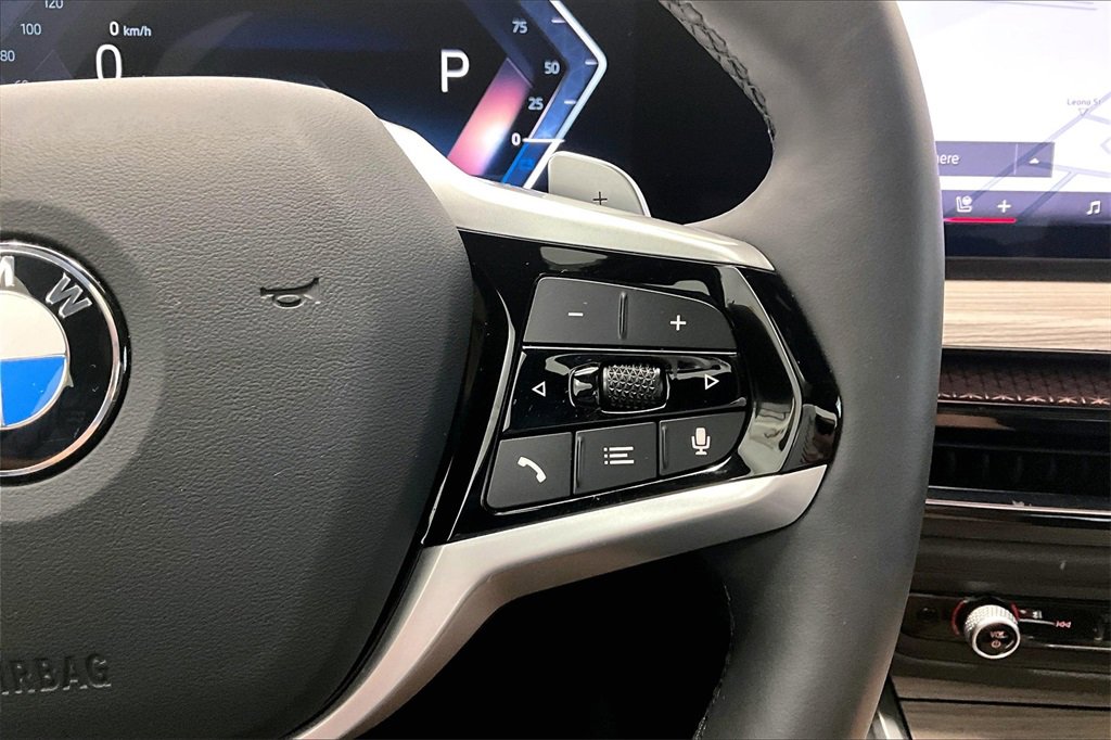 Used 2025 BMW 330i xDrive 330i xDrive image 21