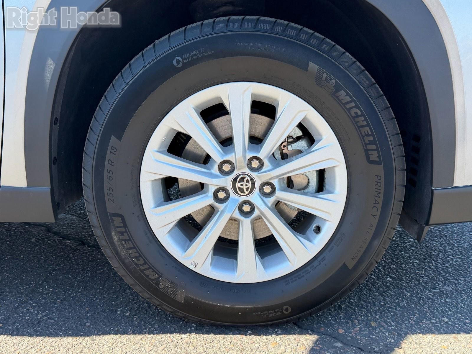 Used 2025 Toyota Grand Highlander AWD image 10