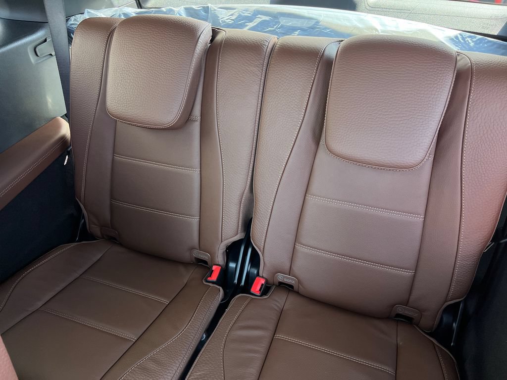 New 2026 Mercedes-Benz GLS 450 4MATIC image 25