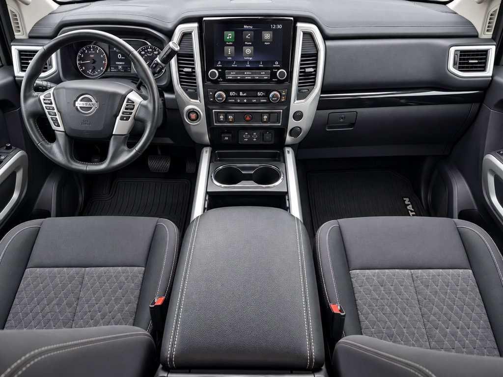 Used 2020 Nissan Titan SV w/ SV Convenience Package RWD image 8