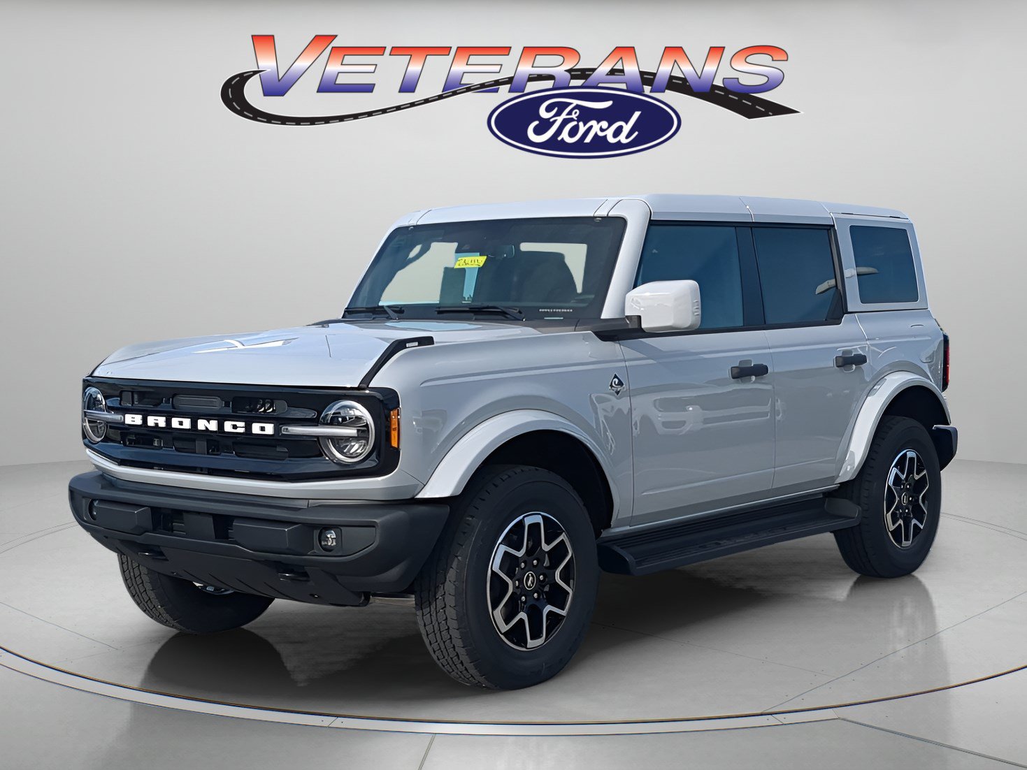 New 2026 Ford Bronco Outer Banks