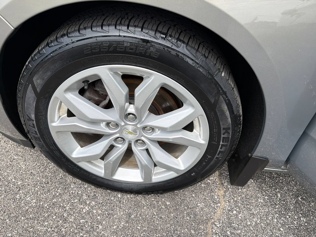 Used 2018 Chevrolet Impala LT w/ LT Leather Package FWD image 30