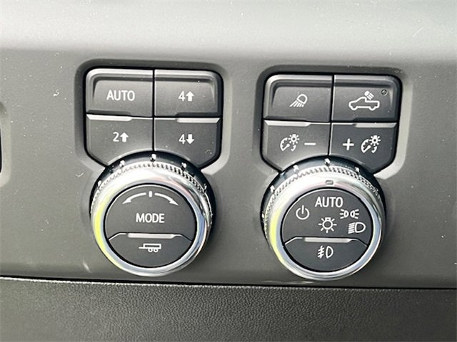 New 2025 GMC Sierra 3500 Denali w/ Denali Reserve Package image 37