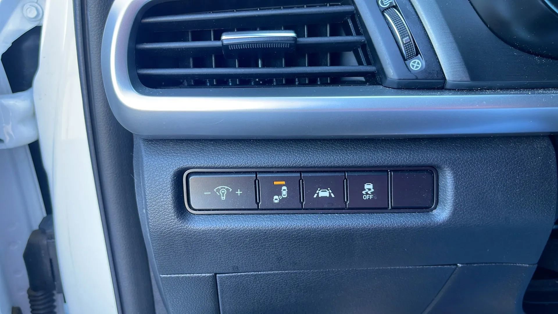 Used 2020 Kia Telluride S w/ S 8 Passenger Seating Package image 18