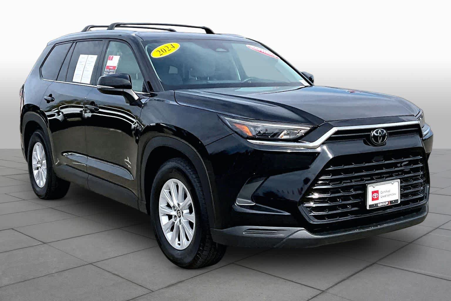 Certified 2024 Toyota Grand Highlander AWD image 2