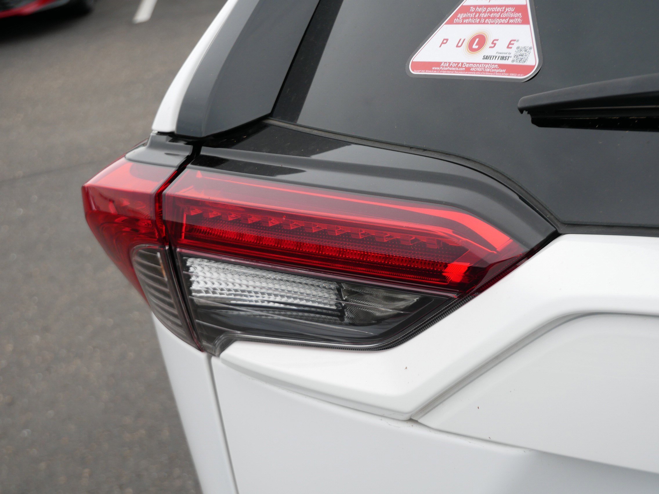 Certified 2024 Toyota RAV4 LE AWD/4WD image 17