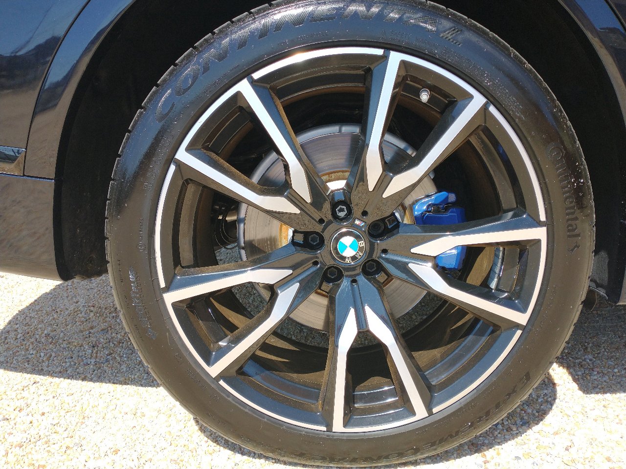 Used 2019 BMW X7 xDrive50i w/ Dynamic Handling Package image 36