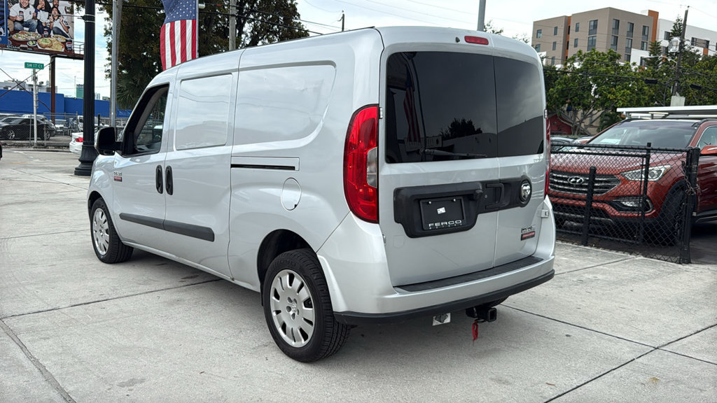 Used 2017 RAM ProMaster City Tradesman SLT FWD image 12
