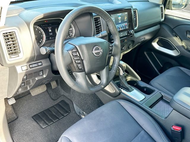 Used 2024 Nissan Frontier SV w/ SV Convenience Package image 9