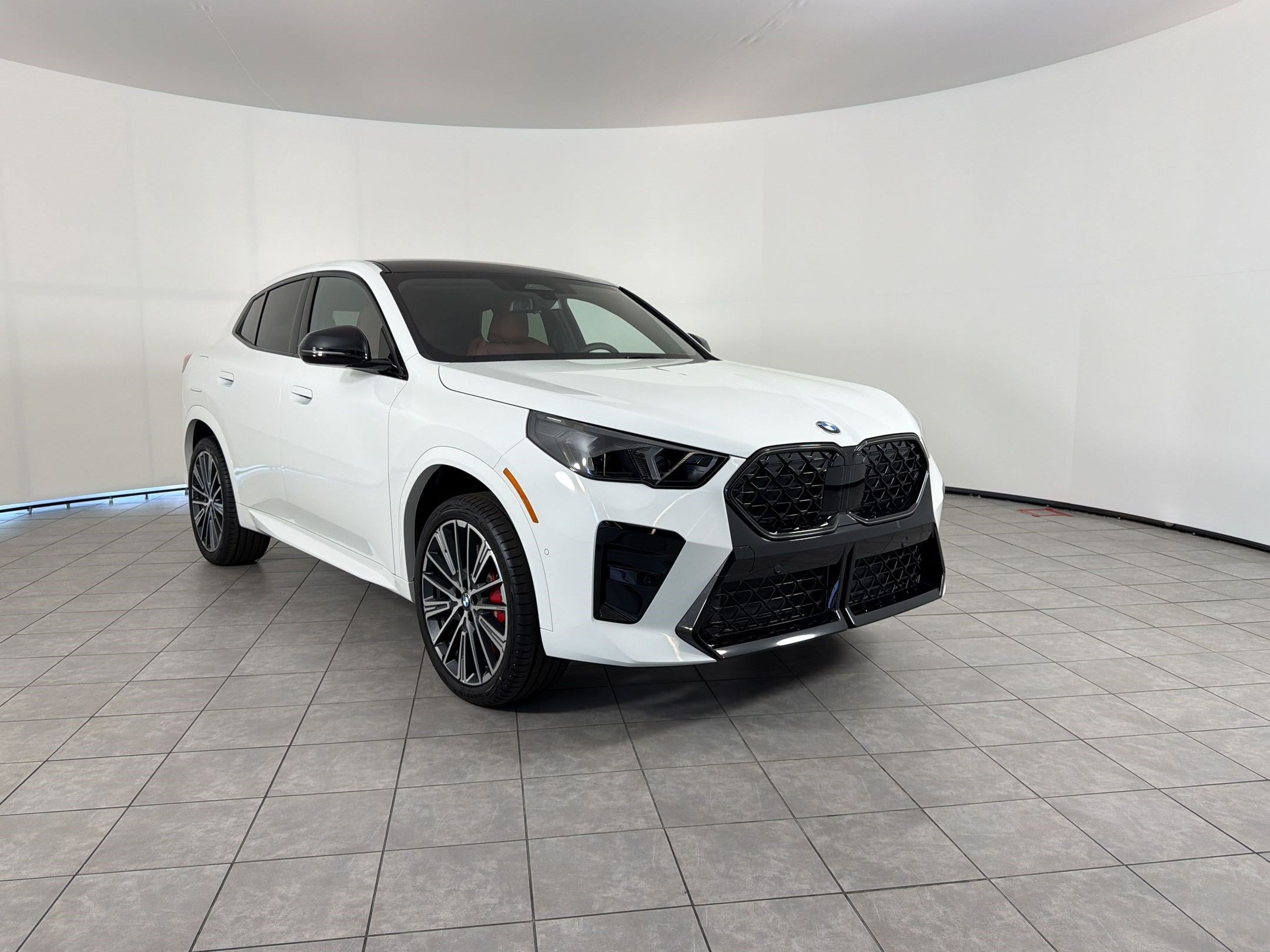 New 2026 BMW X2 xDrive28i w/ M Sport Package AWD/4WD image 7